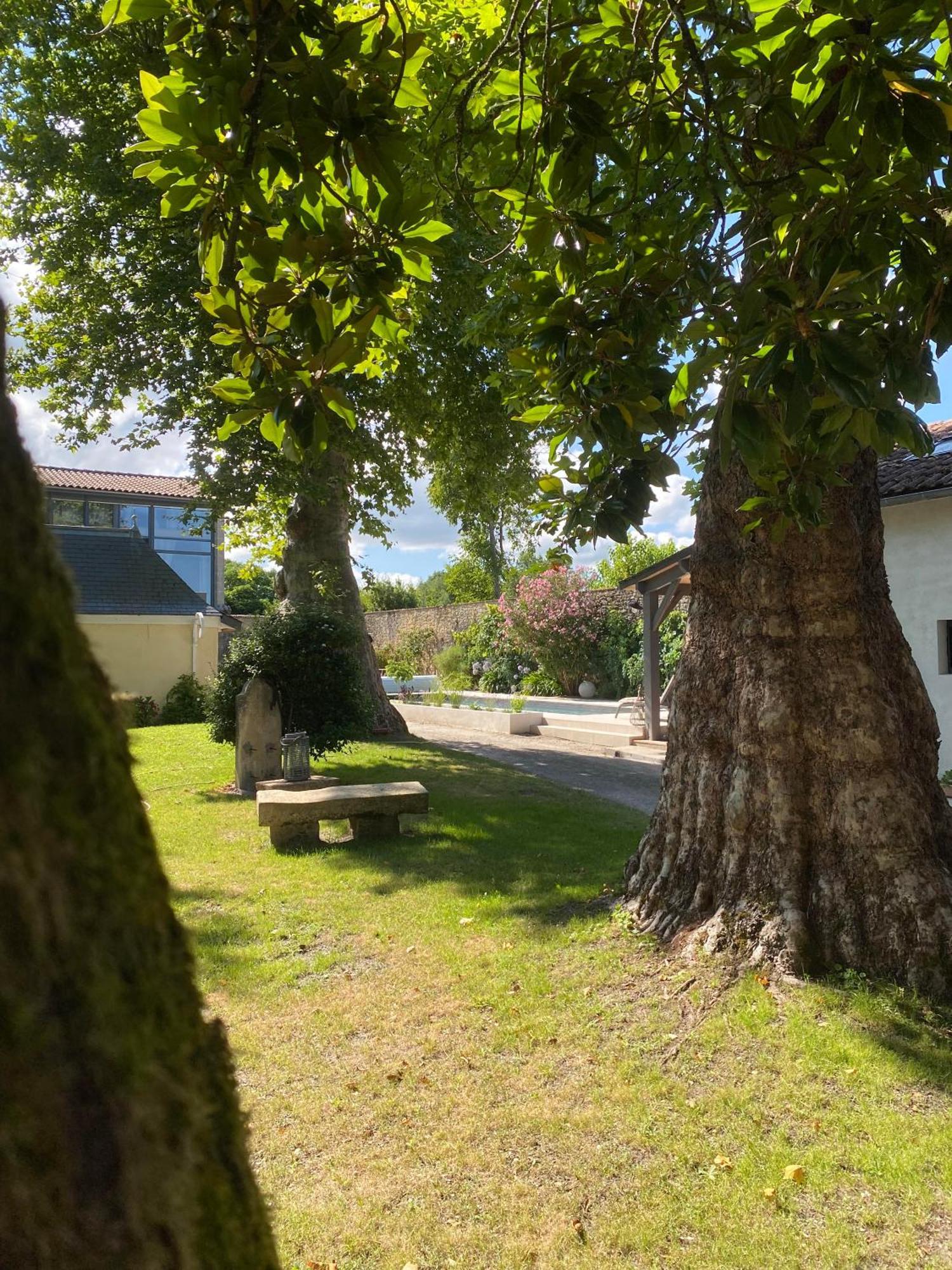 Guest house La Maison Reverdi Lamarque